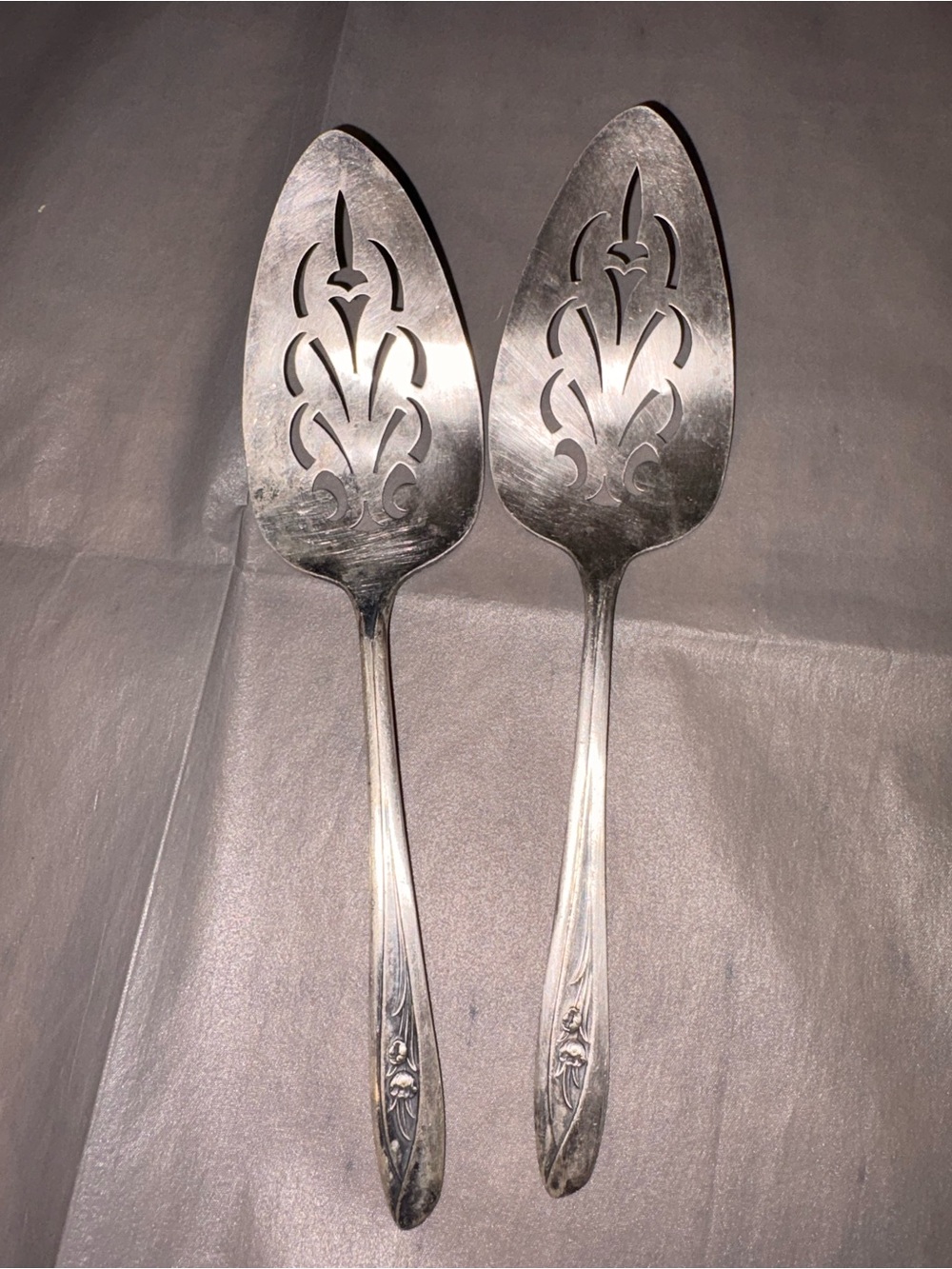 Classic Pierced Stainless Steel Serving Spoon Set - Silver